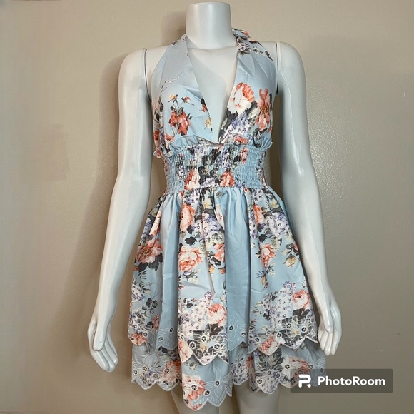 L'ATISTE Dresses & Skirts - Light blue floral print halter neck deep V-neck ruffle scalloped hem mini dress